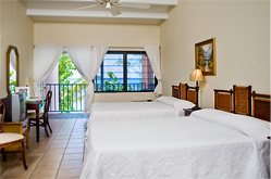 Beachfront Queen Suite